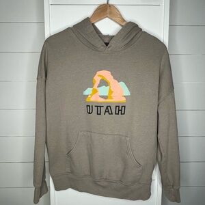 Ashley Collett UTAH Hoodie Size Small